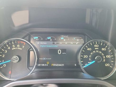 Used 2015 Ford F150 Lariat w/ Equipment Group 502A Luxury AWD/4WD image 31