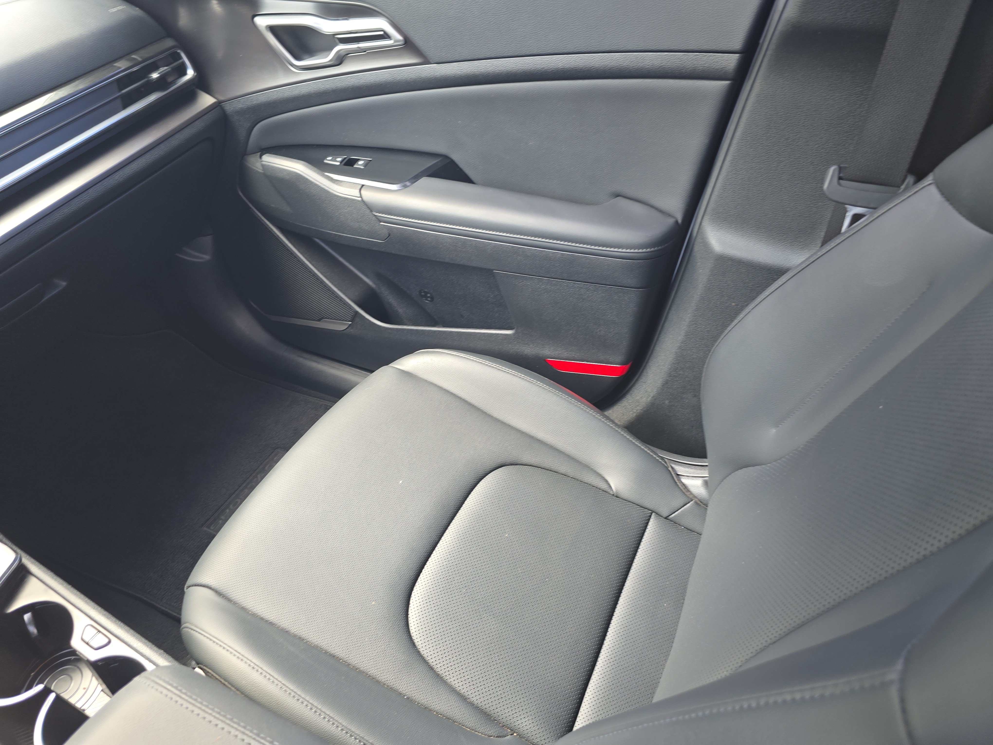 Certified 2023 Kia Sportage EX FWD image 14