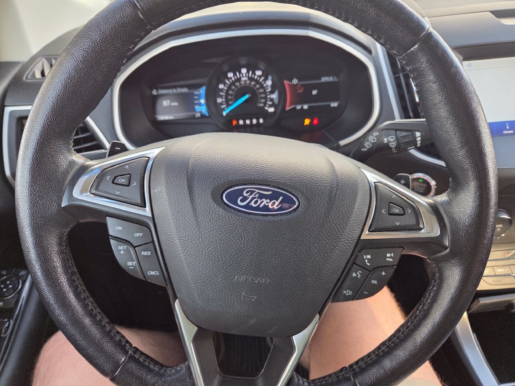 Used 2020 Ford Edge SEL w/ Convenience Package AWD/4WD image 12