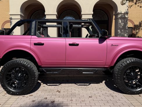 Used 2025 Ford Bronco Outer Banks image 4