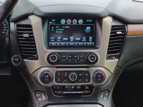 Used 2020 GMC Yukon XL Denali RWD image 18