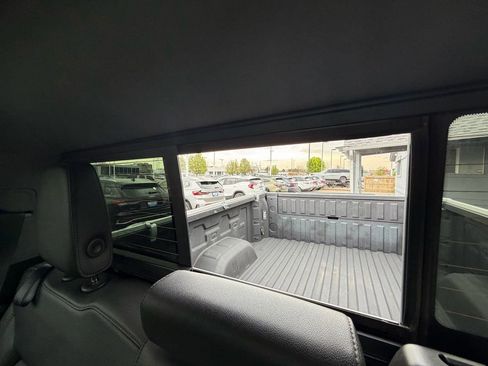 Used 2023 GMC Sierra 1500 SLT w/ SLT Premium Plus Package image 16