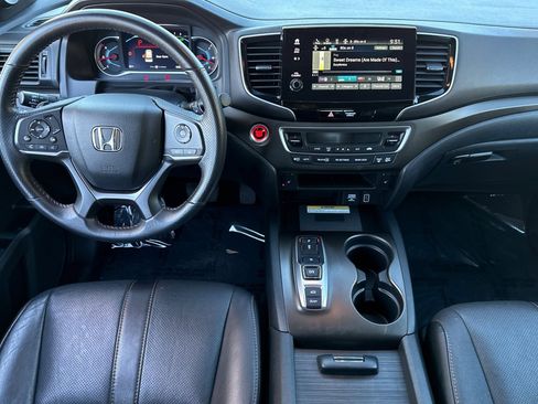Used 2022 Honda Pilot TrailSport image 28