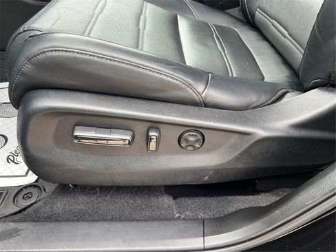 Used 2022 Honda CR-V Touring image 34