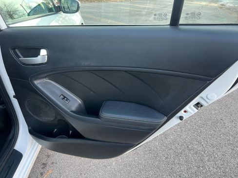 Used 2018 Kia Forte LX FWD image 21