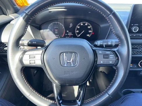 Used 2025 Honda HR-V Sport image 32