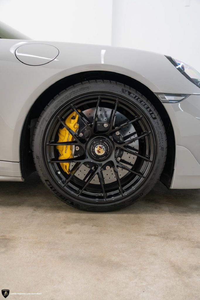 Used 2018 Porsche 911 Turbo S AWD/4WD image 18