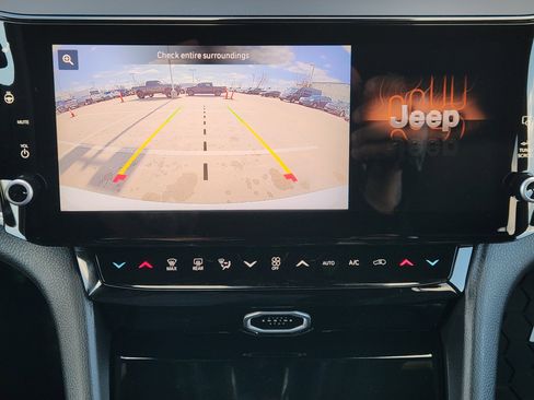New 2026 Jeep Grand Cherokee Limited w/ Limited Altitude Package RWD image 14