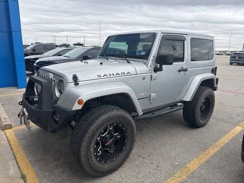 Used 2012 Jeep Wrangler Sahara image 1