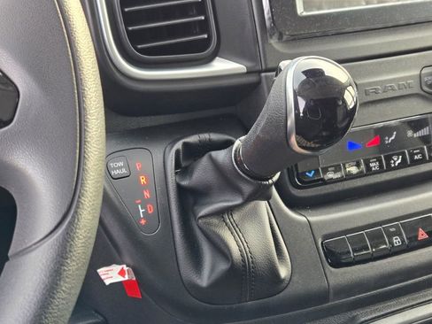 New 2025 RAM ProMaster 1500 w/ Quick Order Package 22G SLT image 16