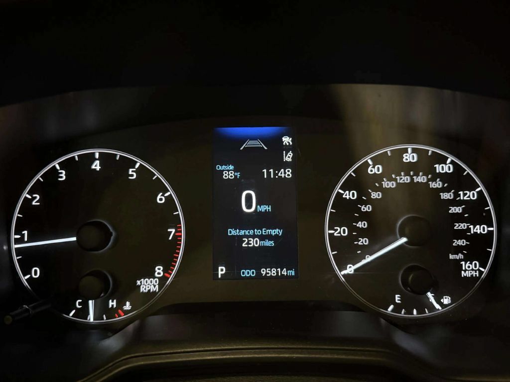Used 2023 Toyota Corolla LE FWD image 36