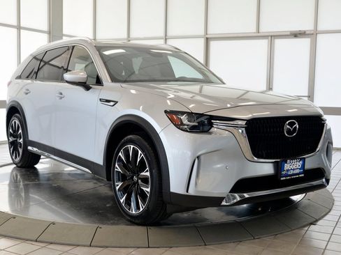 Used 2024 MAZDA CX-90 Plug-In Hybrid w/ Premium Plus AWD/4WD image 2