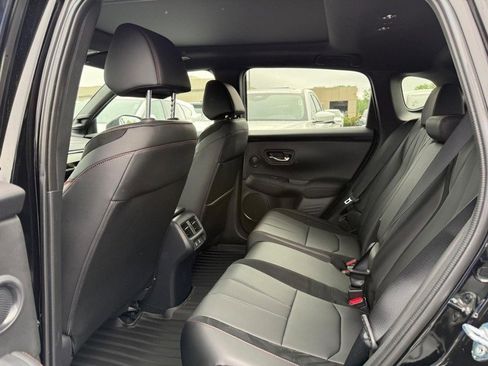 Used 2025 Acura ADX A-Spec image 6