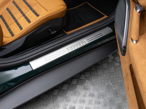 Used 2025 Ferrari Roma Spider RWD image 48