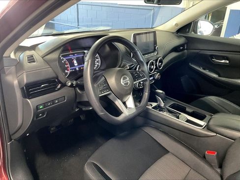 Used 2021 Nissan Sentra SV FWD image 8