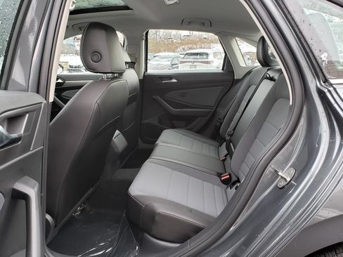 New 2026 Volkswagen Jetta SE FWD image 8