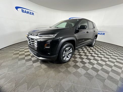Certified 2025 Chevrolet Equinox LT FWD image 1