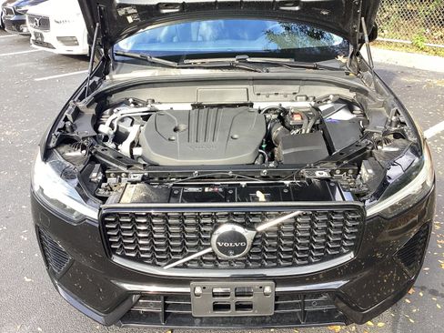 Certified 2023 Volvo XC60 B5 Plus w/ Climate Package image 36