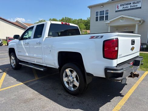 Used 2015 Chevrolet Silverado 2500 LTZ w/ LTZ Plus Package AWD/4WD image 9