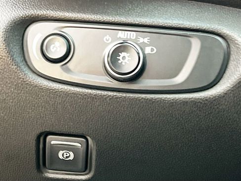 Used 2020 Chevrolet Blazer RS image 10