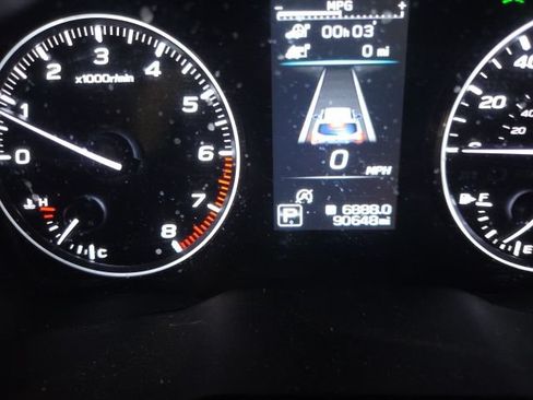 Used 2022 Subaru Outback Premium AWD/4WD image 28