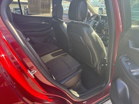 Used 2022 Buick Encore GX Preferred image 25