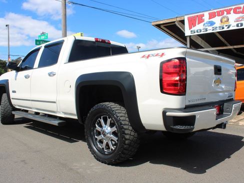 Used 2014 Chevrolet Silverado 1500 High Country w/ High Country Premium Package AWD/4WD image 5