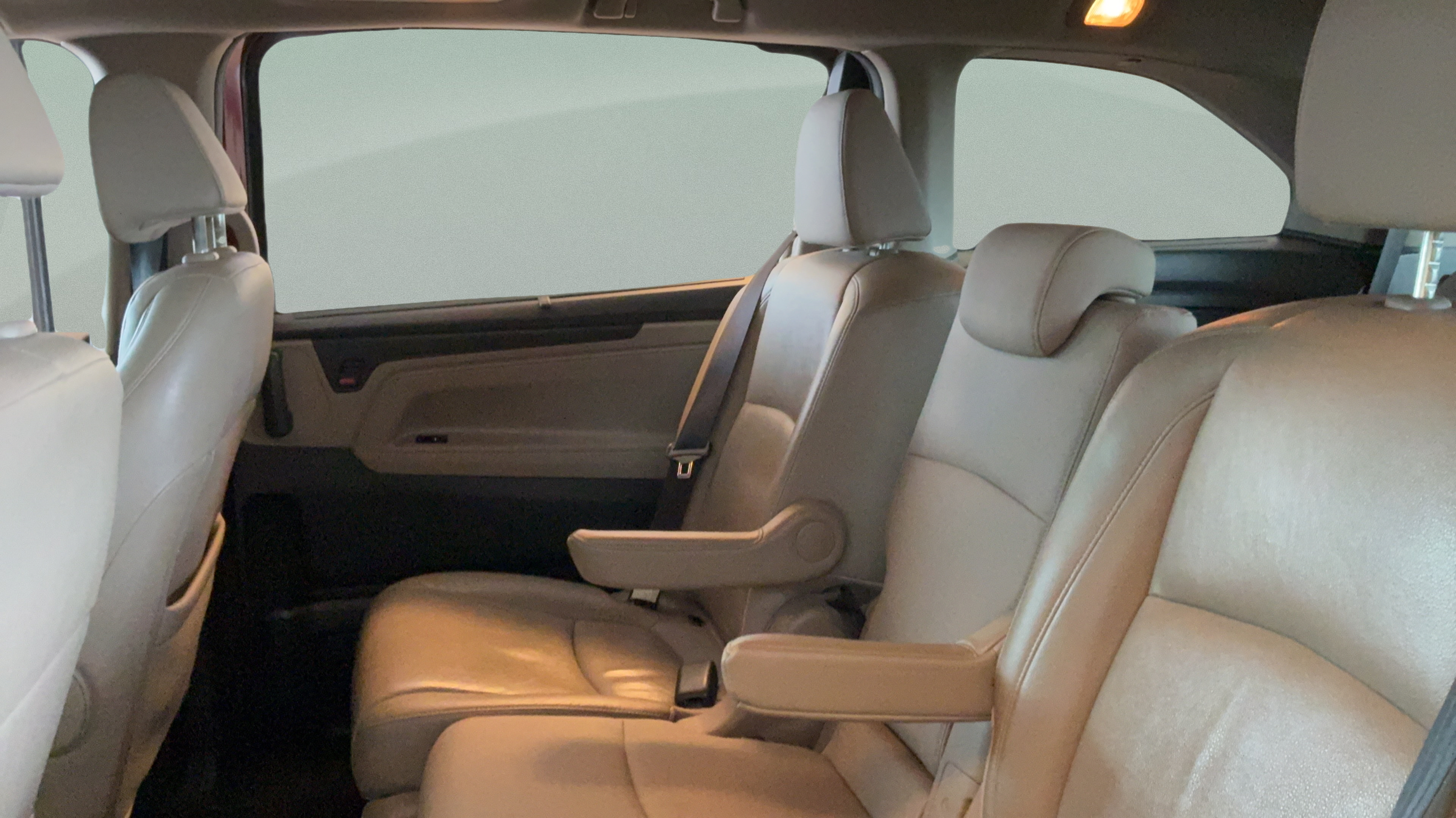Used 2018 Honda Odyssey EX-L image 29