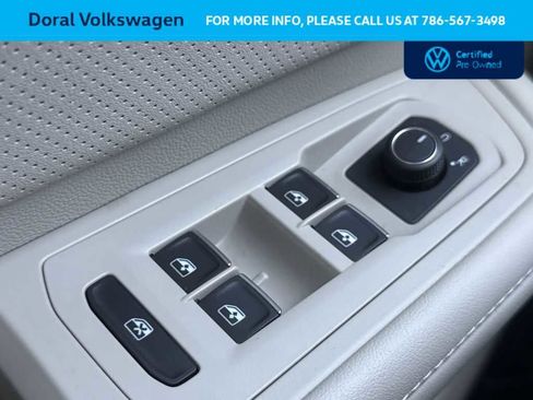 Certified 2024 Volkswagen Atlas SE image 17