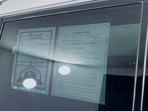 Used 2024 Nissan Armada SL w/ Captain's Chairs Package image 36