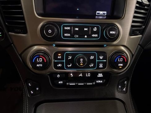Used 2020 GMC Yukon Denali w/ Denali Ultimate Black Edition AWD/4WD image 74
