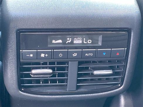 Used 2023 MAZDA CX-9 Touring Plus image 18