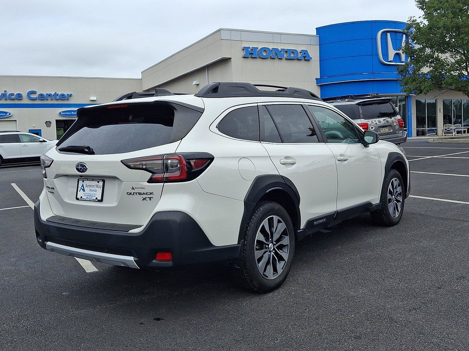 Used 2024 Subaru Outback Limited XT AWD/4WD image 6