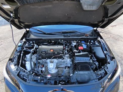 Certified 2022 Honda Civic Sport image 9