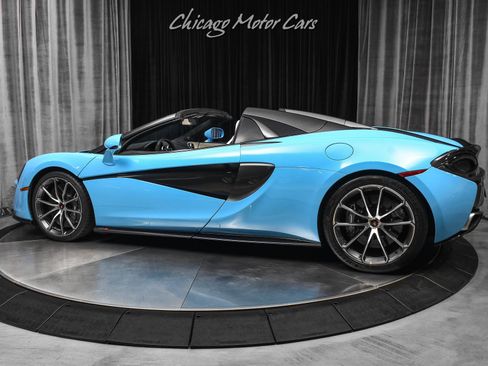 Used 2018 McLaren 570S Spider RWD image 3