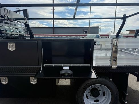 New 2026 Ford F550 4x4 Regular Cab Super Duty image 12