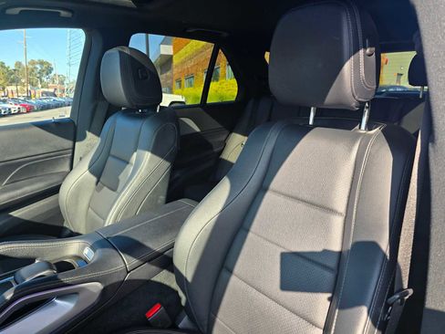 Certified 2024 Mercedes-Benz GLE 450e 4MATIC image 21