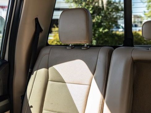 Used 2020 Ford F250 Lariat w/ Lariat Value Package image 30