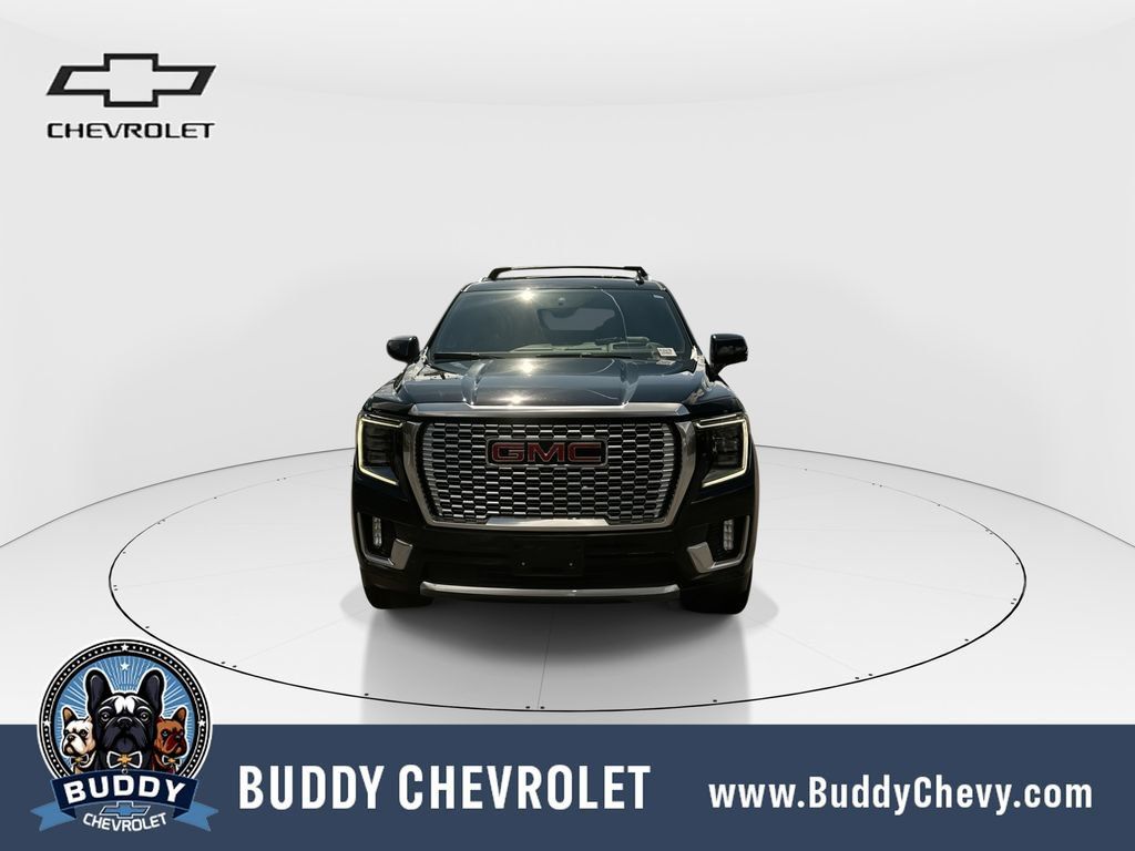 Used 2023 GMC Yukon XL Denali AWD/4WD image 3