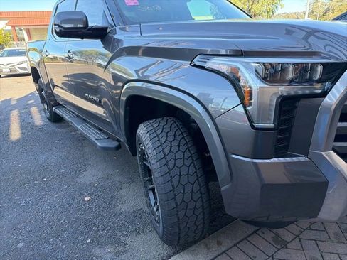 Used 2023 Toyota Tundra Limited image 1