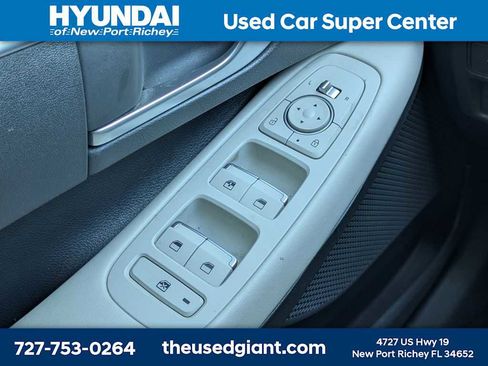Used 2022 Hyundai Sonata SE w/ Cargo Package image 24