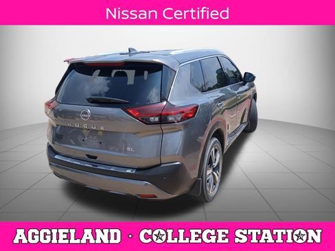 Certified 2023 Nissan Rogue SL w/ SL Premium Package FWD image 2