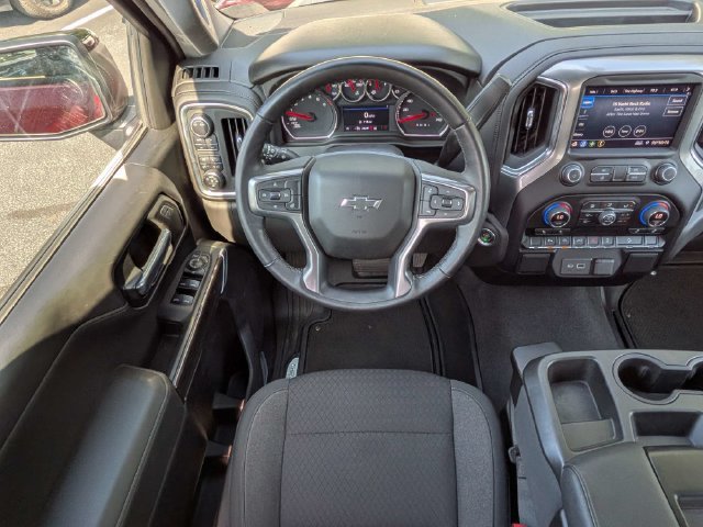 Used 2022 Chevrolet Silverado 1500 RST w/ Safety Package AWD/4WD image 18