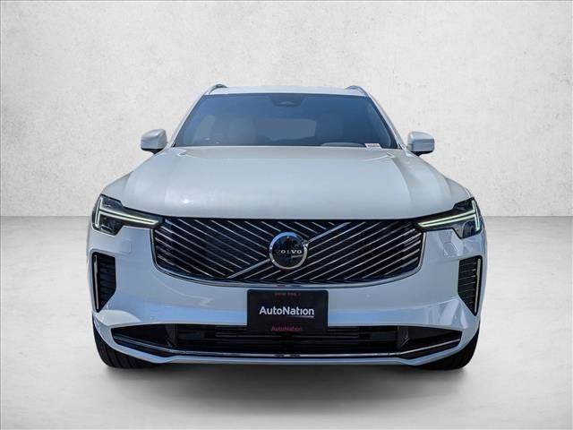New 2026 Volvo XC90 T8 Plus w/ Protection Package AWD/4WD image 5