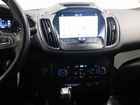 Used 2018 Ford Escape SE w/ SE Sport Appearance Package FWD image 20