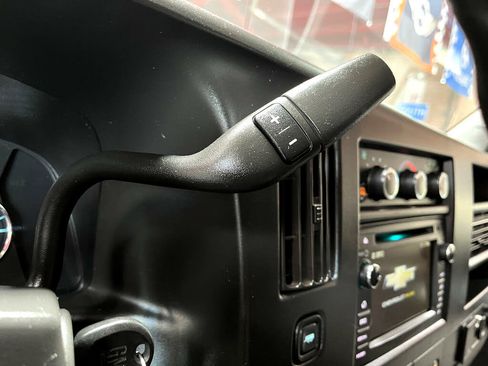 Used 2019 Chevrolet Express 2500 w/ Driver Convenience Package RWD image 14