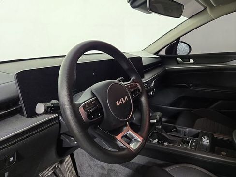 Used 2025 Kia K5 LXS image 16