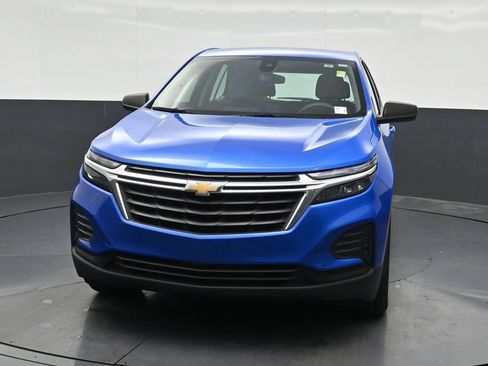 Used 2024 Chevrolet Equinox LS w/ Driver Confidence II Package FWD image 9