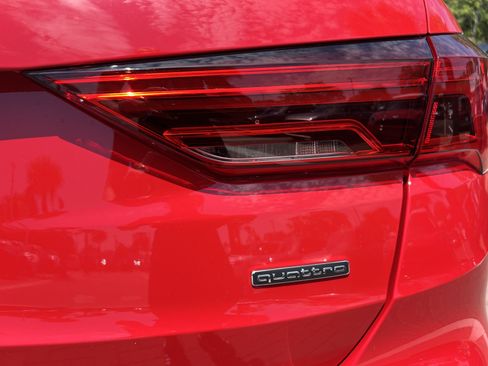 Used 2025 Audi Q3 2.0T Premium Plus AWD/4WD image 41