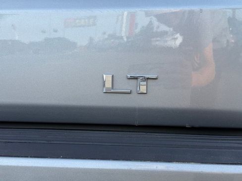 Used 2024 Chevrolet Tahoe LT image 8